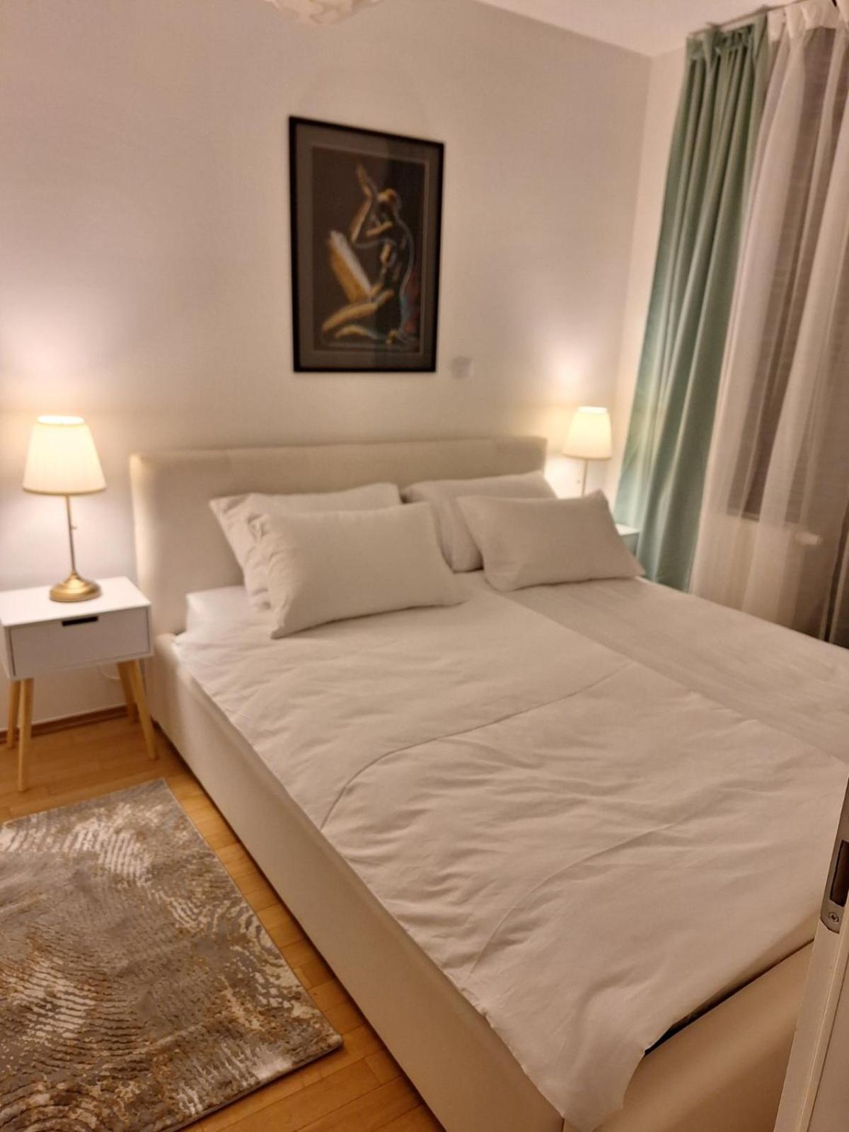 Apartman Lory, Zagreb, Downtown, With Own Parking In The Garage Exterior foto